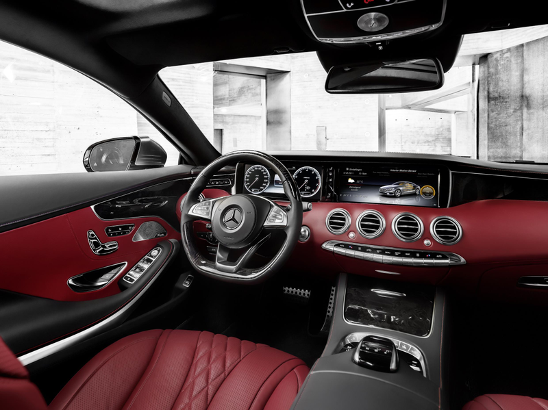 Illustration for article titled The 2015 Mercedes-Benz S-Class Coupe Has 47 Crystals In Its Headlights